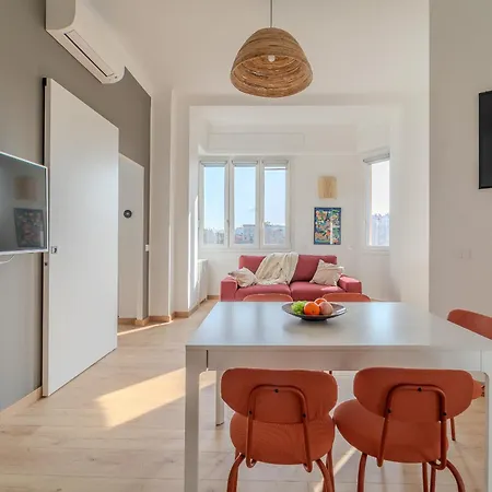 Urban View - Argonne Apartment